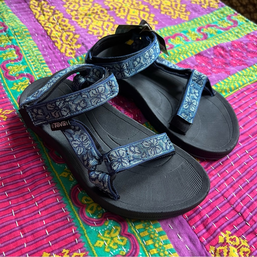NWT Women’s Teva Sandals - Torin W’a 6576, Doris Blue, Size 7, Hiking/Water Shoe